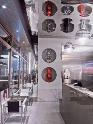 -PE SALON