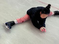 -冠军冰场CHAMPION RINK(凯德广场店)