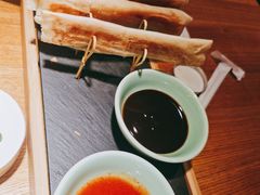 葱包烩儿-弄堂里(新天地店)