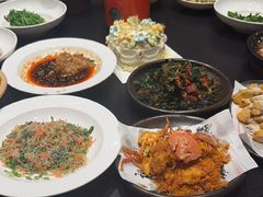 -阿瓦山寨·湘菜现炒·剁椒鱼头王(咸阳总店)