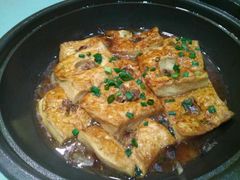 石锅炖豆腐-石砰渔港·海鲜楼