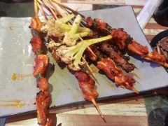 -沪上名羊天下碳烤羊腿•东北烧烤•小龙虾(浦东直营总店)