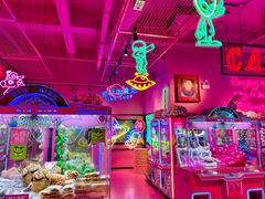 -BIG PINK大粉娃娃机主题馆(圆融星座店)