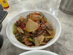 -红色湘菜馆(春风店)