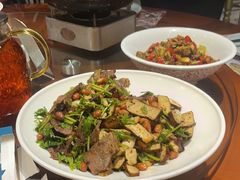 -黄泥岗·地道湖北菜(奥特莱斯店)