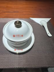 -禾颜社·精致美容