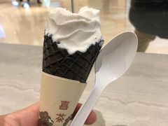-喜茶(杭州滨江宝龙店)