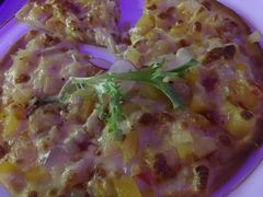 -樱花里音乐餐吧·牛扒椰子鸡(东圃店)
