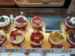 -花花卷卷·鲜食蛋糕(静安久光百货店)