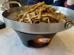 干锅手撕嫩笋王-聚鑫阁江浙菜·非遗传承技艺(青村帝华园店)