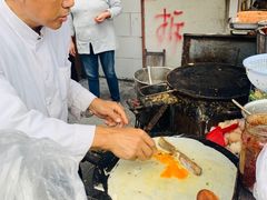 -正宗杂粮煎饼香软鸡蛋饼