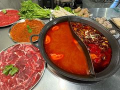 -鹿鸣山草本茶香火锅(园西路店)