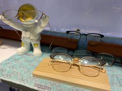 -浮光眼镜·蔡司视觉合作·数字验配中心(陆家嘴店)