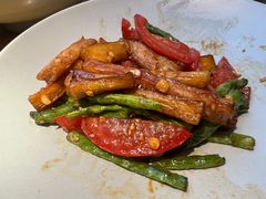 -蜜桃餐厅·伴山(绿宝广场店)