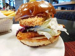 -WOLFGANG PUCK KITCHEN & BAR(迪士尼小镇店)