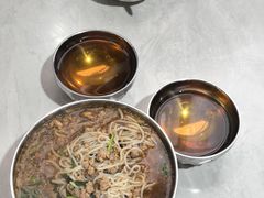 -正宗杨记普洱酸醋米线(总店)