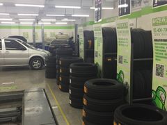 -耐跑(万达广场店)