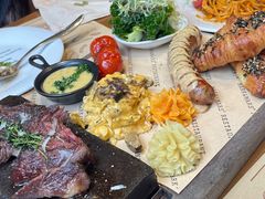 -Mark&Mars Restaurant