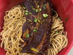 -小龙大肉面馆