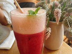 树莓梨汁苏打水-BOR Eatery(安福路店)