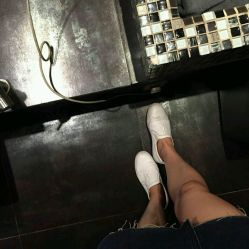 -悦指间美甲美睫