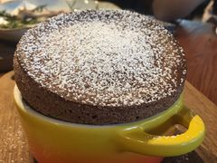 -ROAST coffee & eatery