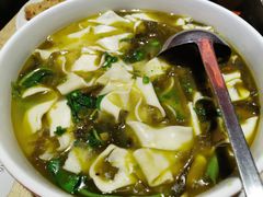 酸菜面块-铜锣湾·有麝自然香(重庆新天地店)