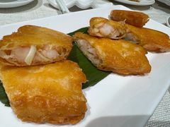韭皇鲜虾腐皮卷-御宝轩(益丰·外滩源店)