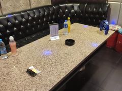 -蓝尊量贩(黄河路店)