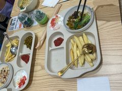 -匠本米所·炸酱米线·潮汕小食(万象食家店)