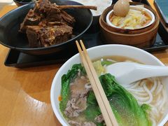 -三千粉牛肉米粉(来客茂店)
