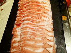-海底捞火锅鲜切牛肉主题店(长寿路店)