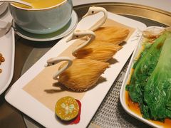 -领鲜天下·焗海鲜·花胶鸡(天目里店)