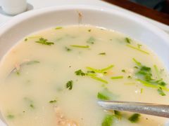-梅利汴京烤鸭•开封豫菜地标店(东大街店)