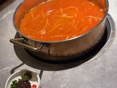 -野山舂·贵州现舂酸汤牛肉(民生路店)