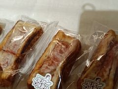 -潮一不贰·西式简餐·法式甜品(外滩店)