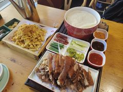-肘子酥·天津菜·特色捞面(德云社店)