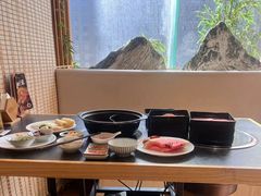 -匠牛亭·锅物烧肉放题自助(昆百大·泰业城店)