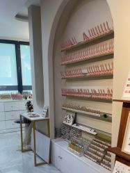 -花系美·美甲美睫精品店