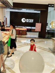 -惠艺珠宝(华贸天地店)