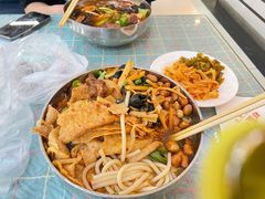 -红鼻子桂林米粉(金唐新光界店)