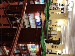 -果戈里书店