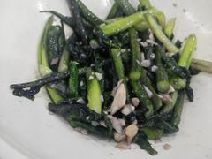 -湖南人家湘菜馆(镇江路店)