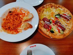 -Mr.Pizza米斯特比萨(五四广场青岛首店)