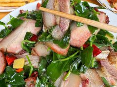 -大众跷脚牛肉馆·非遗传承单位(峨眉山店)