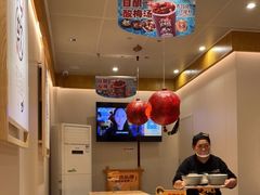 -呼啦面馆·头牌豌杂面(建新东路店)