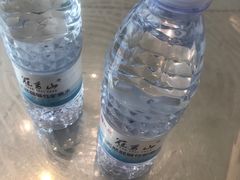 -良品铺子(白云新世界店)