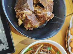 -三千粉牛肉米粉(来客茂店)
