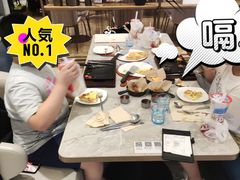 -必胜客(滨江店)