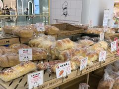 -西村叔叔的店·面包·甜品·蛋糕(崂山丽达店)